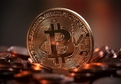 Bitcoin stijgt naar recordhoogte na miljardeninvestering Tesla