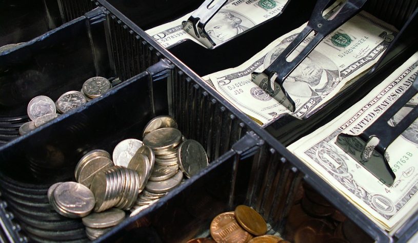 Minder contant geld in Nederland door gebrek aan toerisme