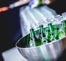 Bierbrouwer Heineken profiteert van warme zomermaanden