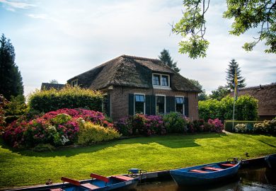 Huizenprijzen door het dolle: komen we hier ooit uit?