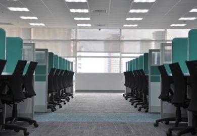 Wat is het belang van een goede bureaustoel?